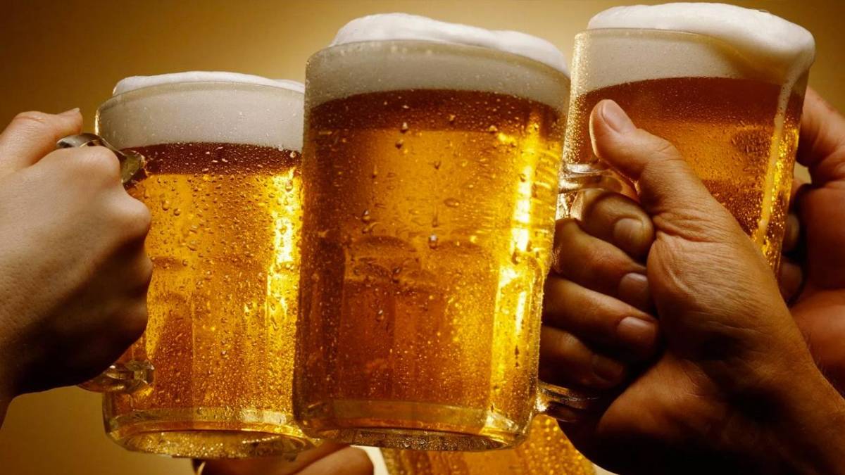 Beber uma cerveja após sair do trabalho é a chave para a ‘juventude eterna’