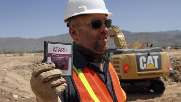 Cartuchos de ET para Atari foram encontrados em deserto dos EUA